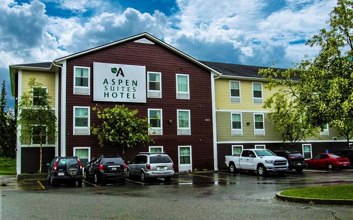 Aspen Suites Hotel เคนาย ภายนอก รูปภาพ